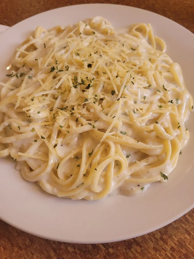 Linguine Alfredo